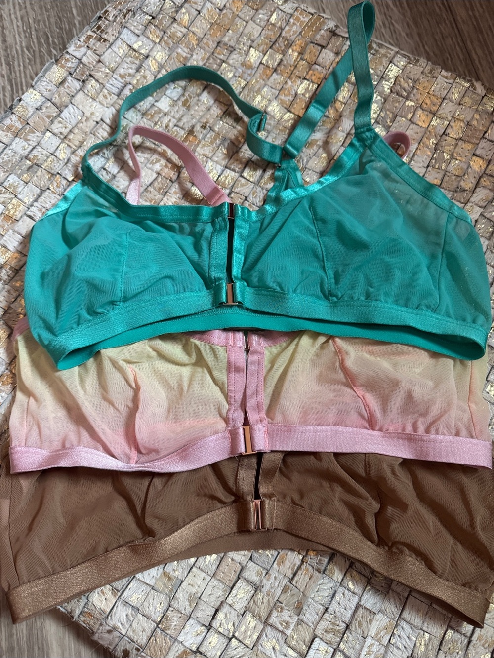 Auden Teal Wireless Mesh Bralette3/$20